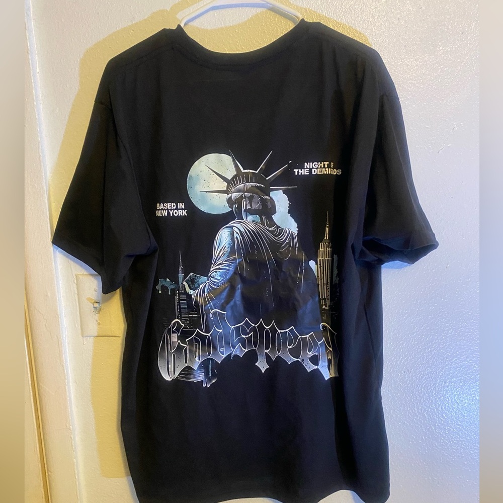 Black Graphic Statue of Liberty Tee - Night of the Demigods